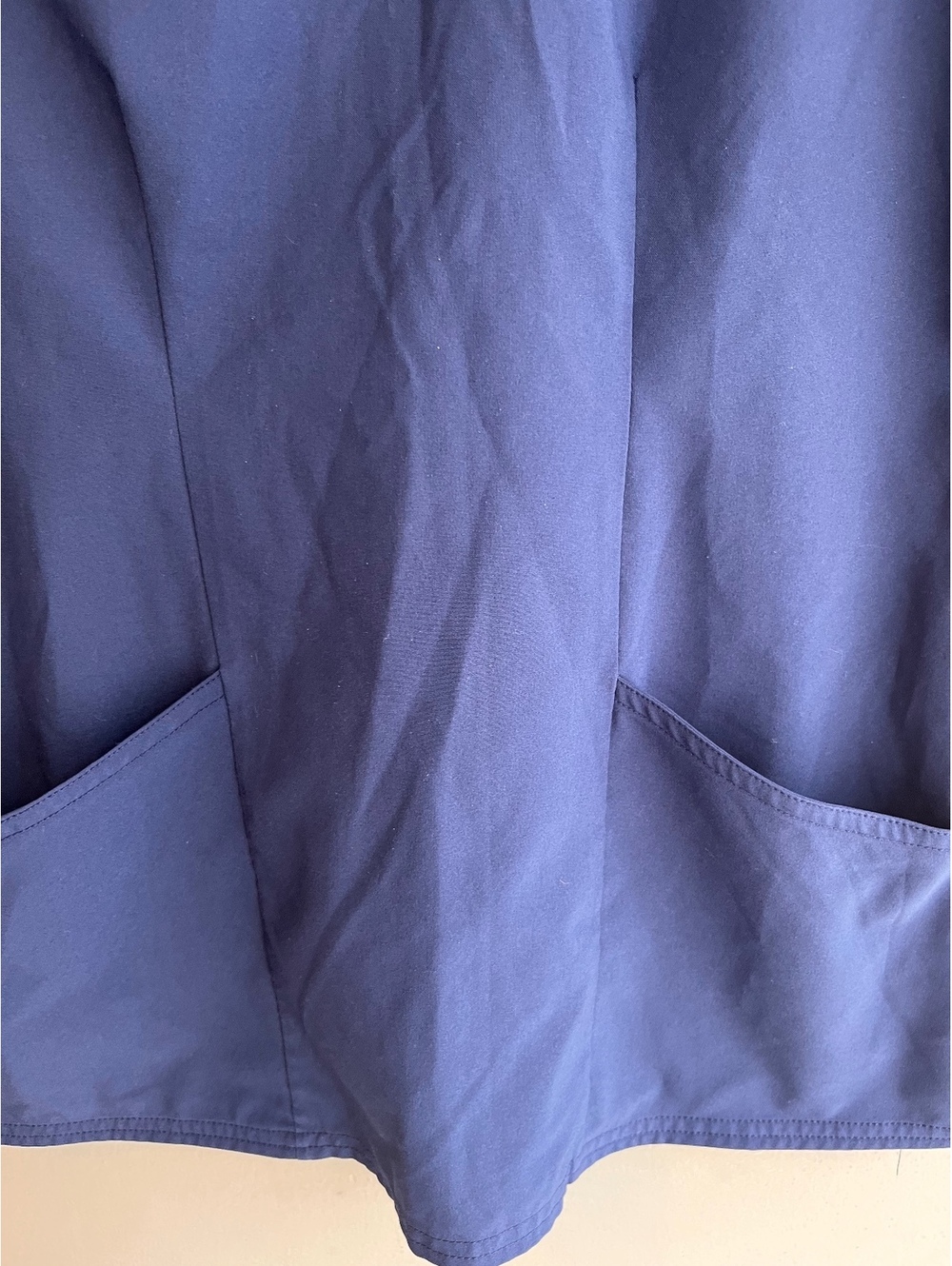 Women’s Heart and Soul Blue Nursing Scrub Top Small - Picture 6 of 8